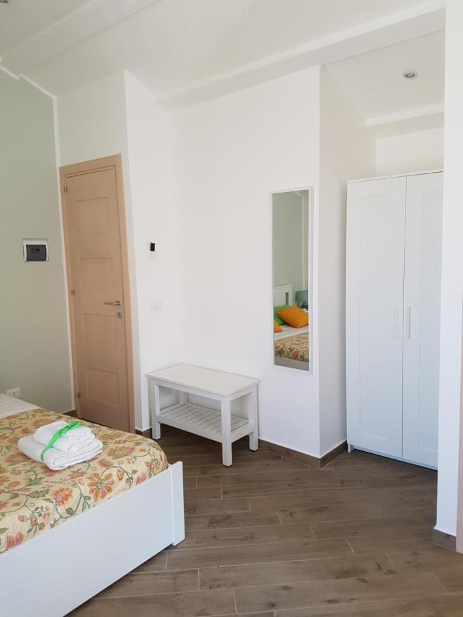 Duomo Rooms 체팔루 외부 사진