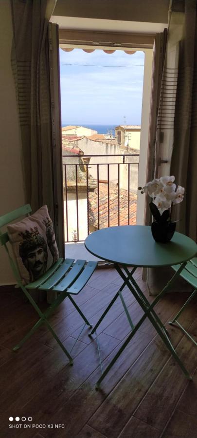 Duomo Rooms 체팔루 외부 사진